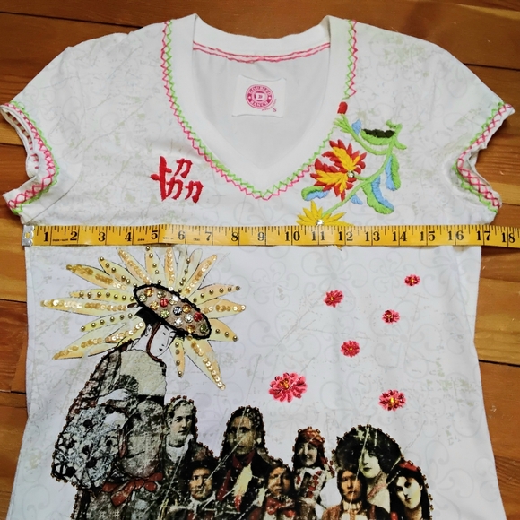 Double D Ranch Cotton Embroidered Top - Picture 6 of 10